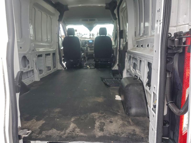 Фото 10 - FORD TRANSIT