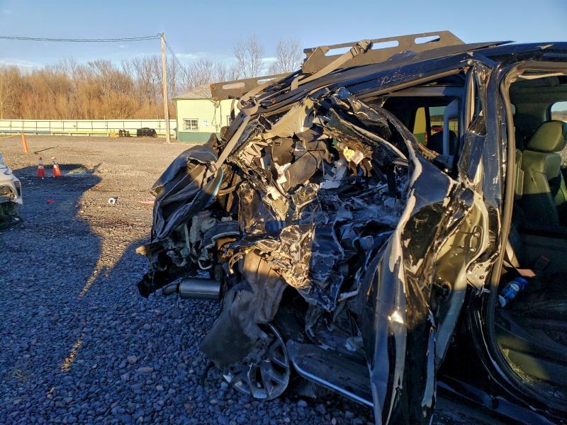 Фото 12 - GMC YUKON