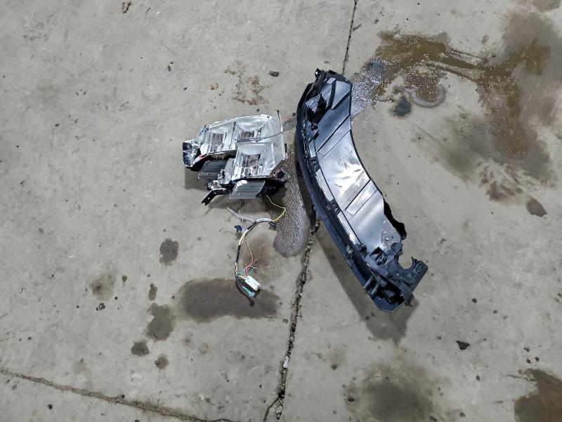 Фото 13 - MITSUBISHI OUTLANDER