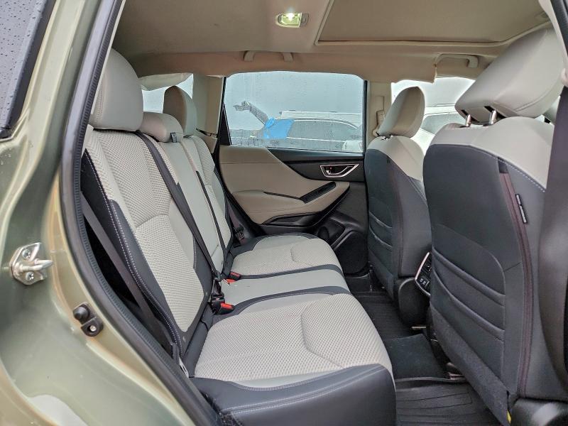 Фото 11 - SUBARU FORESTER