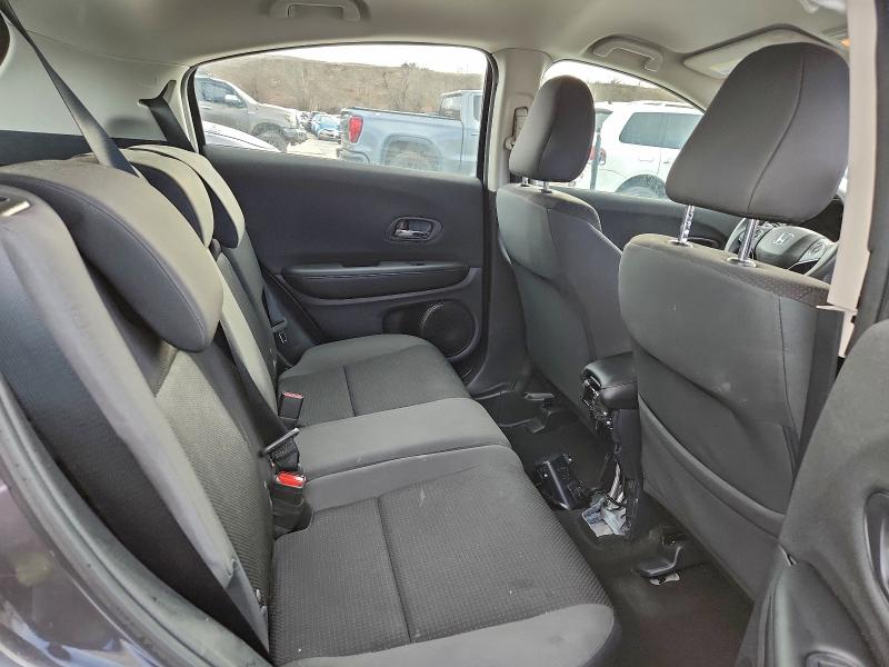 Фото 11 - HONDA HR-V