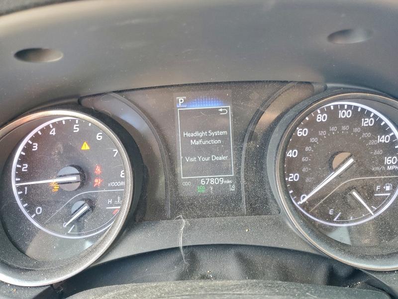 Фото 9 - TOYOTA CAMRY