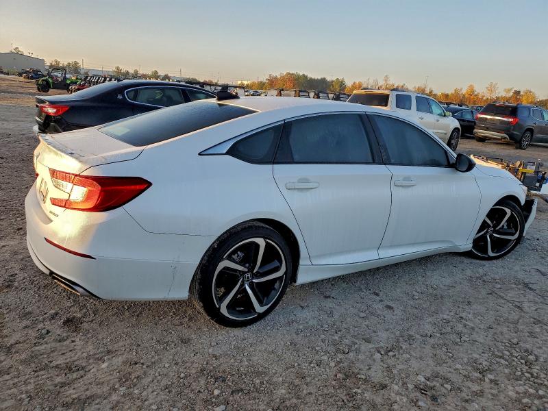 Фото 3 - HONDA ACCORD