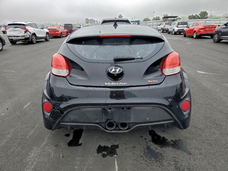 Фото 6 - HYUNDAI VELOSTER