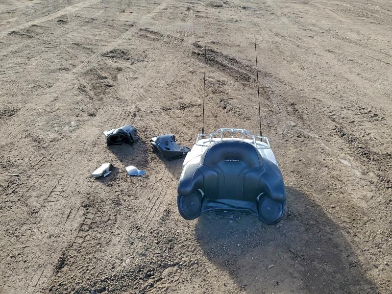 Фото 9 - HARLEY-DAVIDSON FLTRUSE CV