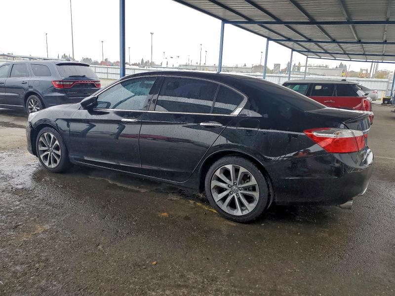 Фото 2 - HONDA ACCORD