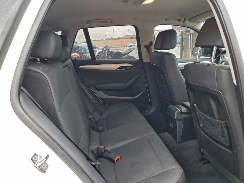 Фото 11 - BMW X1