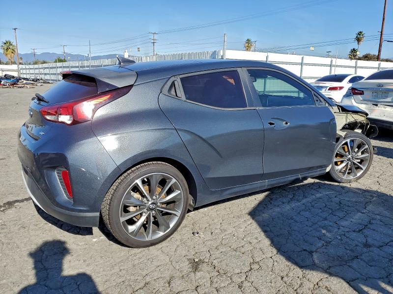 Фото 3 - HYUNDAI VELOSTER