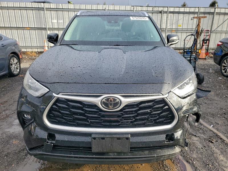 Фото 5 - TOYOTA HIGHLANDER