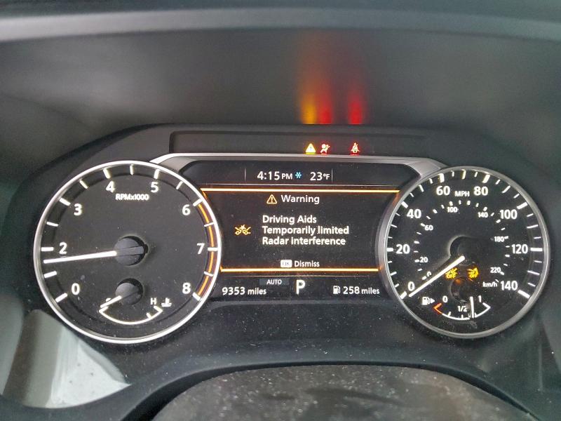 Фото 9 - NISSAN ROGUE