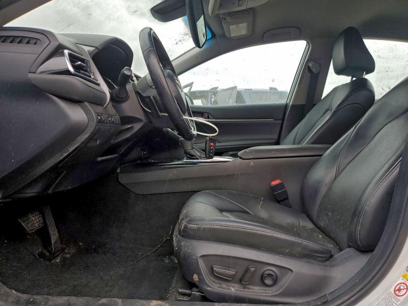 Фото 7 - TOYOTA CAMRY