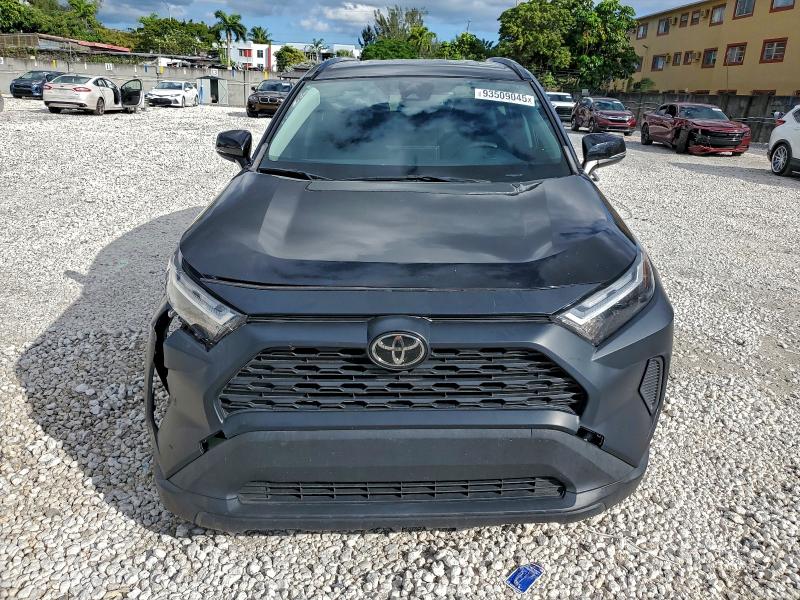 Фото 5 - TOYOTA RAV4