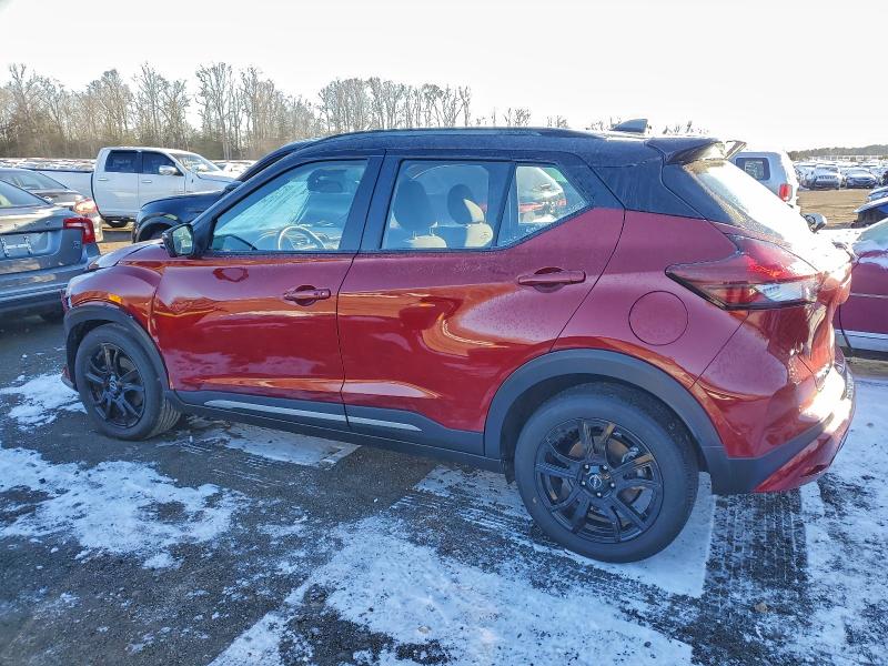 Фото 2 - NISSAN KICKS