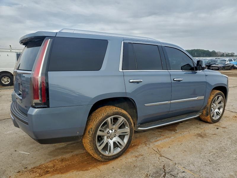Фото 3 - CADILLAC ESCALADE