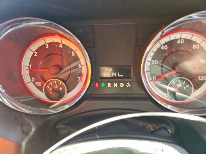 Фото 9 - DODGE CARAVAN