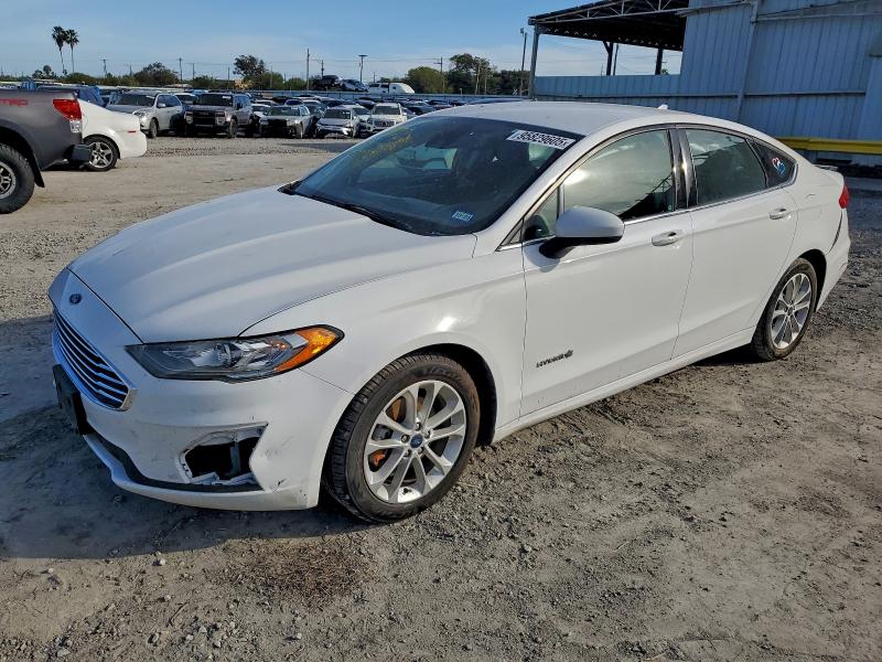 Фото 1 - FORD FUSION