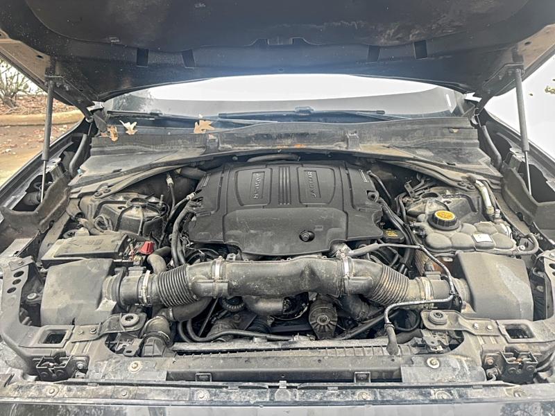 Фото 7 - JAGUAR F-PACE