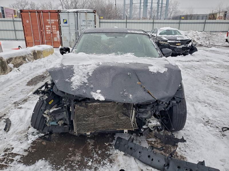 Фото 5 - MAZDA 3