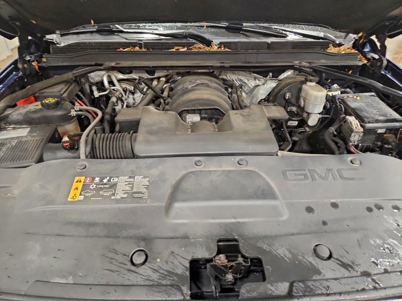 Фото 12 - GMC YUKON