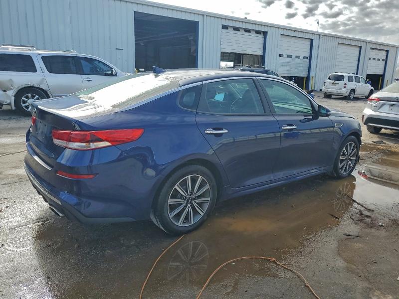 Фото 3 - KIA OPTIMA