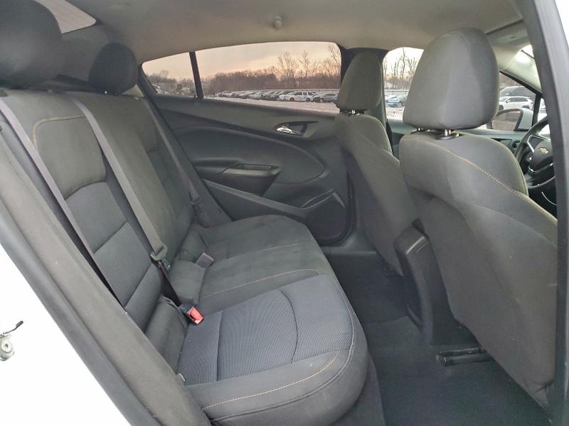 Фото 10 - CHEVROLET CRUZE