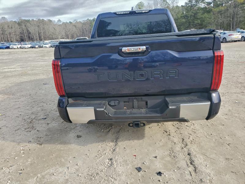 Фото 6 - TOYOTA TUNDRA