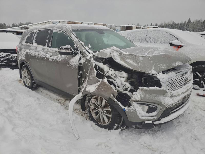 Фото 4 - KIA SORENTO