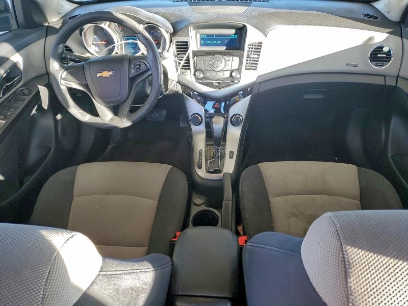 Фото 8 - CHEVROLET CRUZE