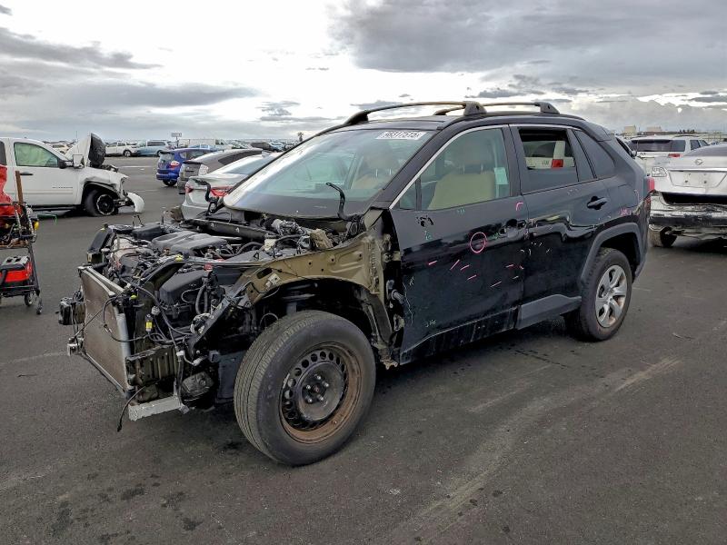 Фото 1 - TOYOTA RAV4