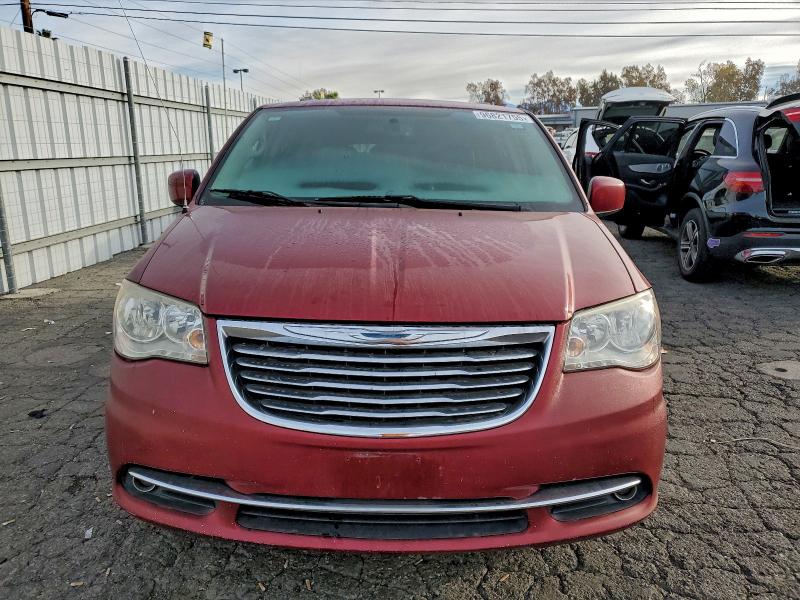 Фото 5 - CHRYSLER MINIVAN