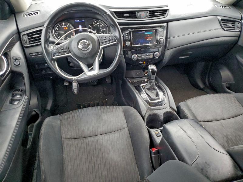 Фото 8 - NISSAN ROGUE