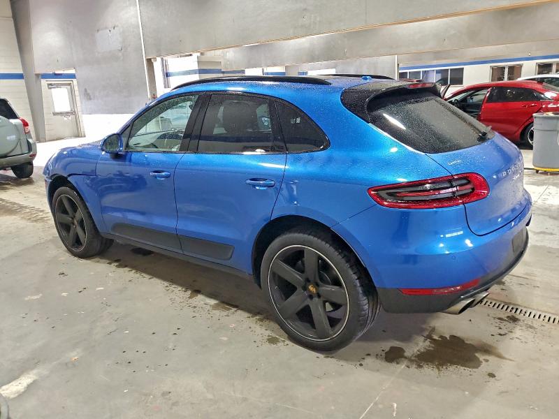 Фото 2 - PORSCHE MACAN
