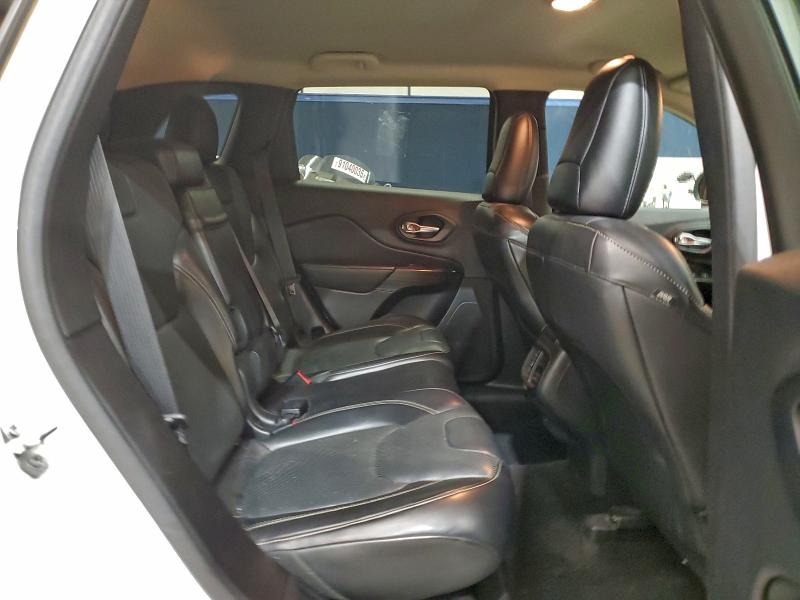 Фото 11 - JEEP GRAND CHER