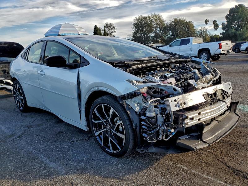 Фото 4 - TOYOTA PRIUS