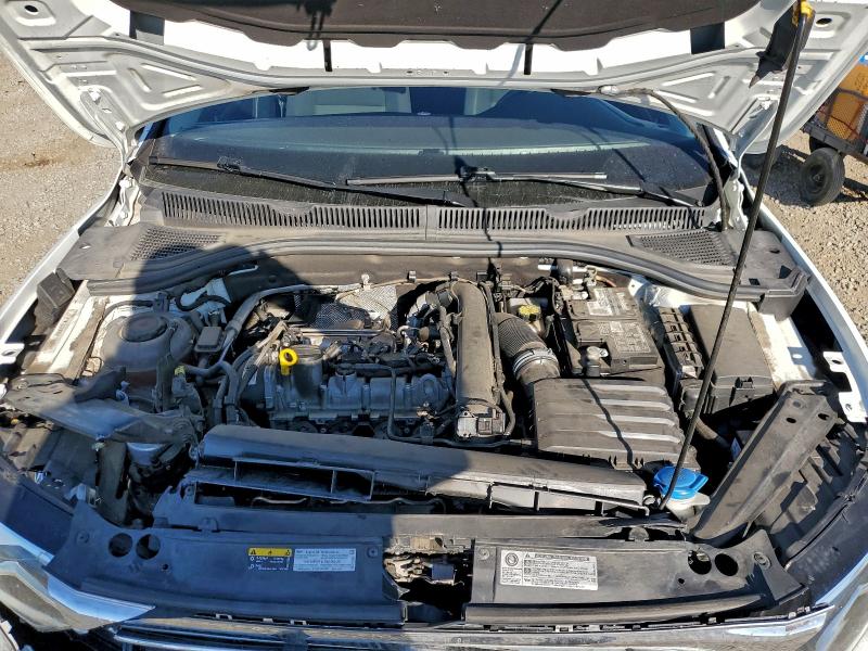 Фото 11 - VOLKSWAGEN JETTA