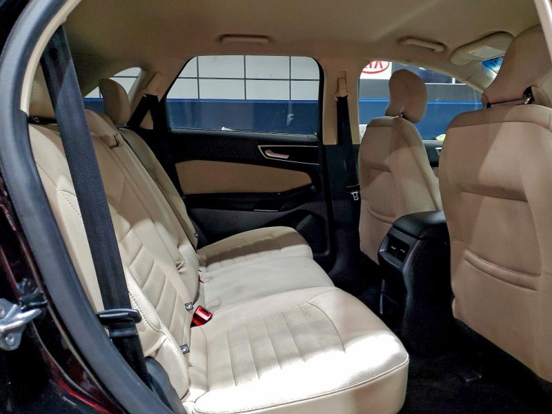 Фото 11 - FORD EDGE