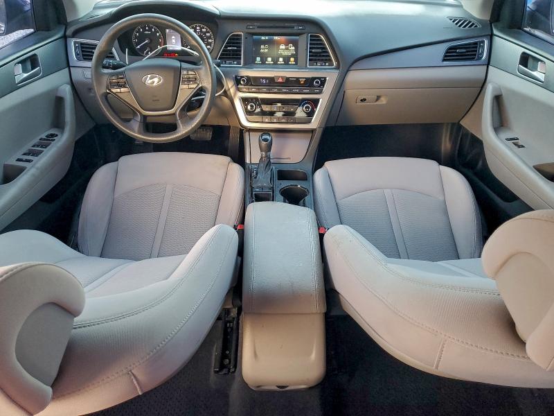 Фото 8 - HYUNDAI SONATA