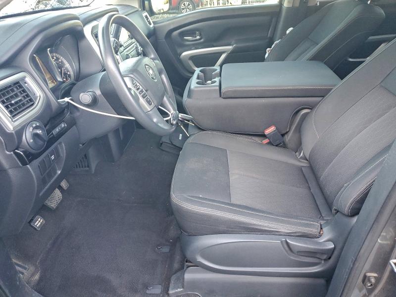 Фото 7 - NISSAN TITAN