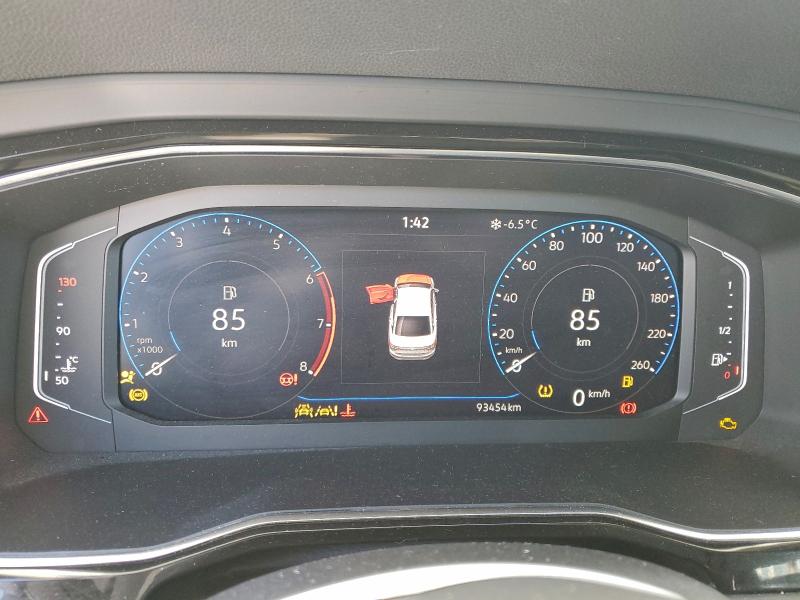 Фото 9 - VOLKSWAGEN JETTA