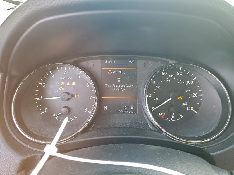 Фото 9 - NISSAN ROGUE