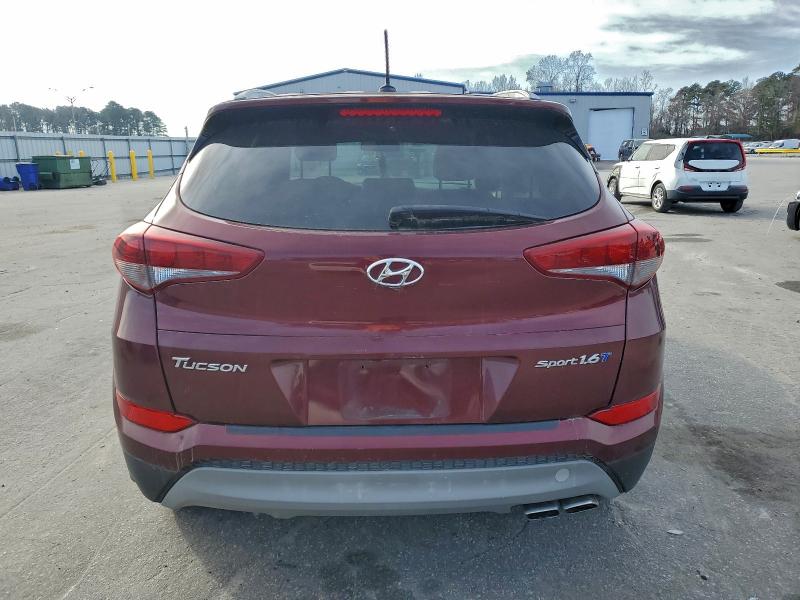 Фото 6 - HYUNDAI TUCSON