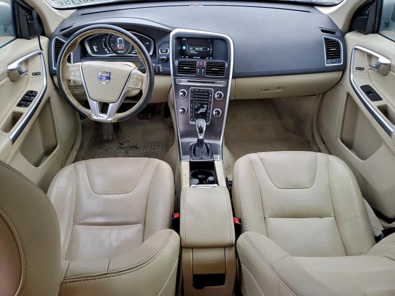 Фото 8 - VOLVO XC60