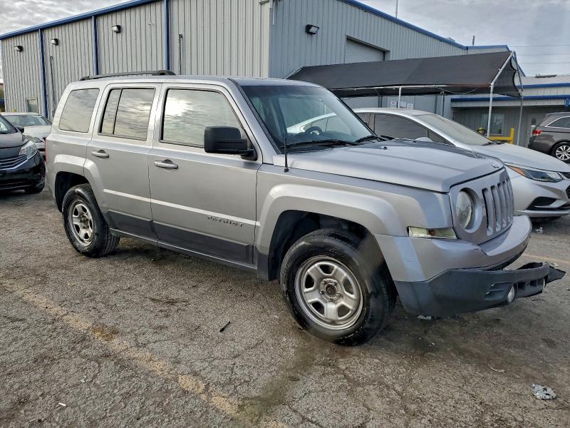 Фото 4 - JEEP PATRIOT