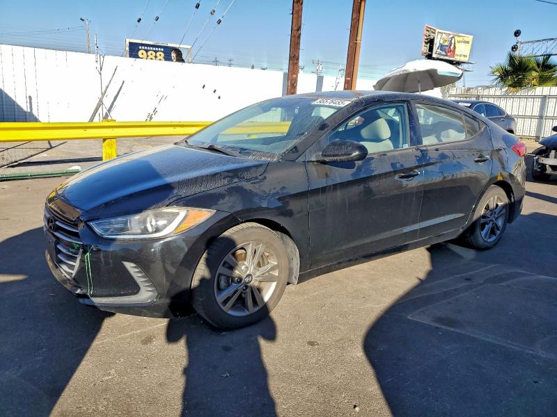 Фото 1 - HYUNDAI ELANTRA