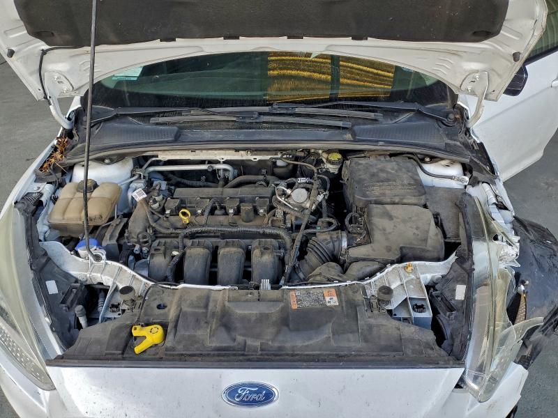 Фото 11 - FORD FOCUS