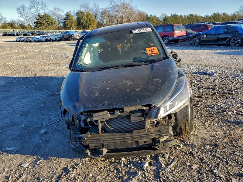 Фото 5 - NISSAN KICKS