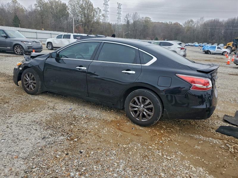 Фото 2 - NISSAN ALTIMA