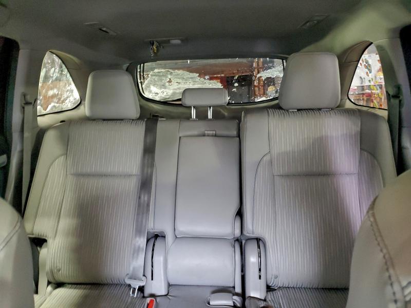 Фото 10 - TOYOTA HIGHLANDER