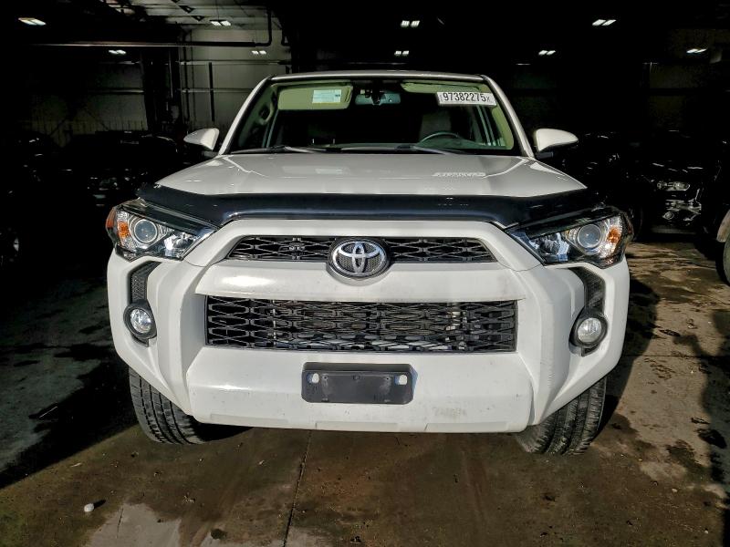 Фото 5 - TOYOTA 4RUNNER