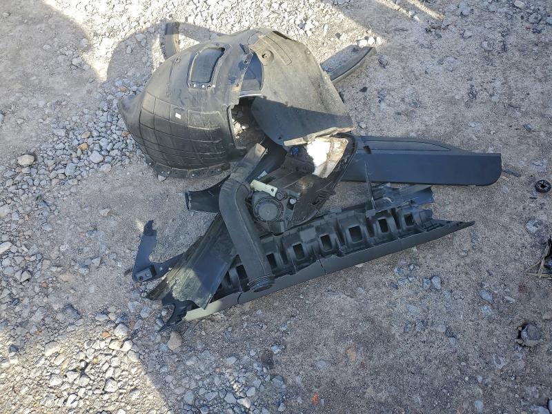 Фото 12 - HYUNDAI KONA